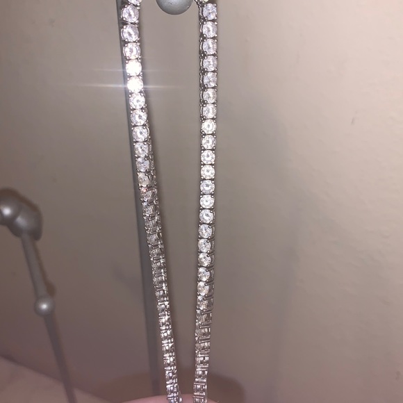 ITEM #4 sliver necklace - Picture 2 of 5